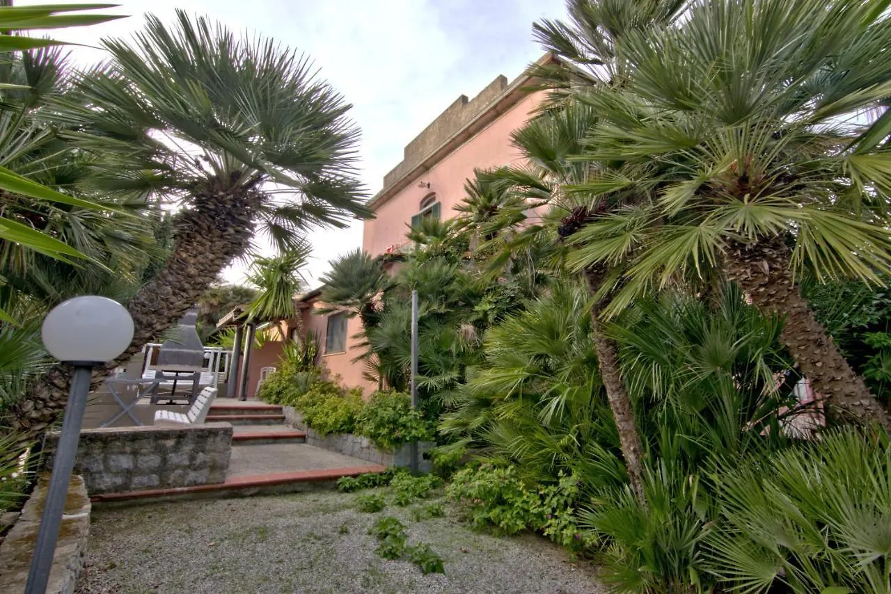 Villa Very Marina di Campo